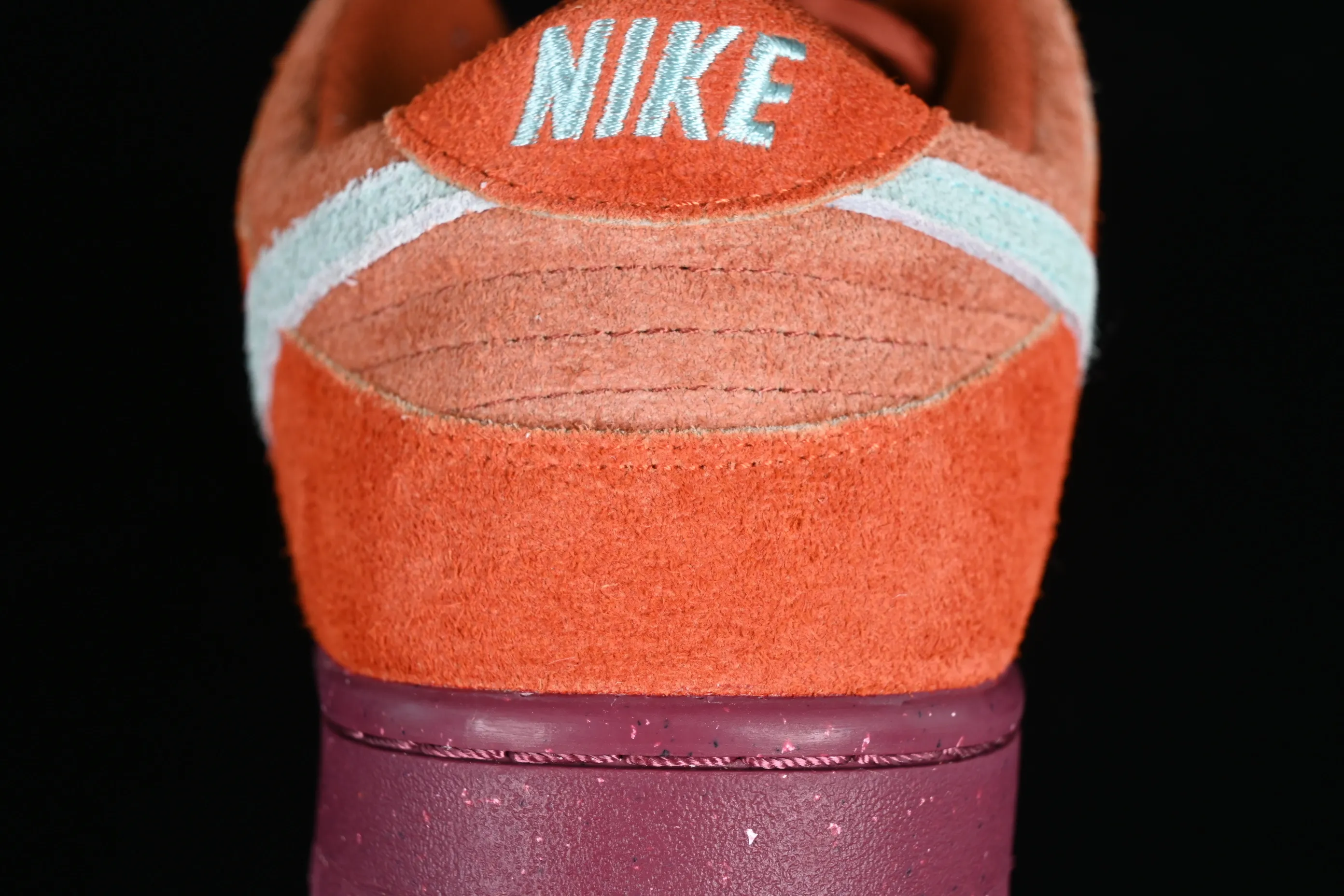 All Categories Nk SB Dunk Series Nk SB Dunk Low Low-top Sneakers Nk SB Dunk Low "Mystic Red" Burgundy Autumn and Winter SB Low-top Casual Sneakers DV5429-601